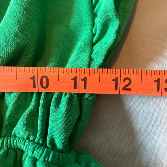 Green ruffle sleeve mini dress - Picture 4 of 6